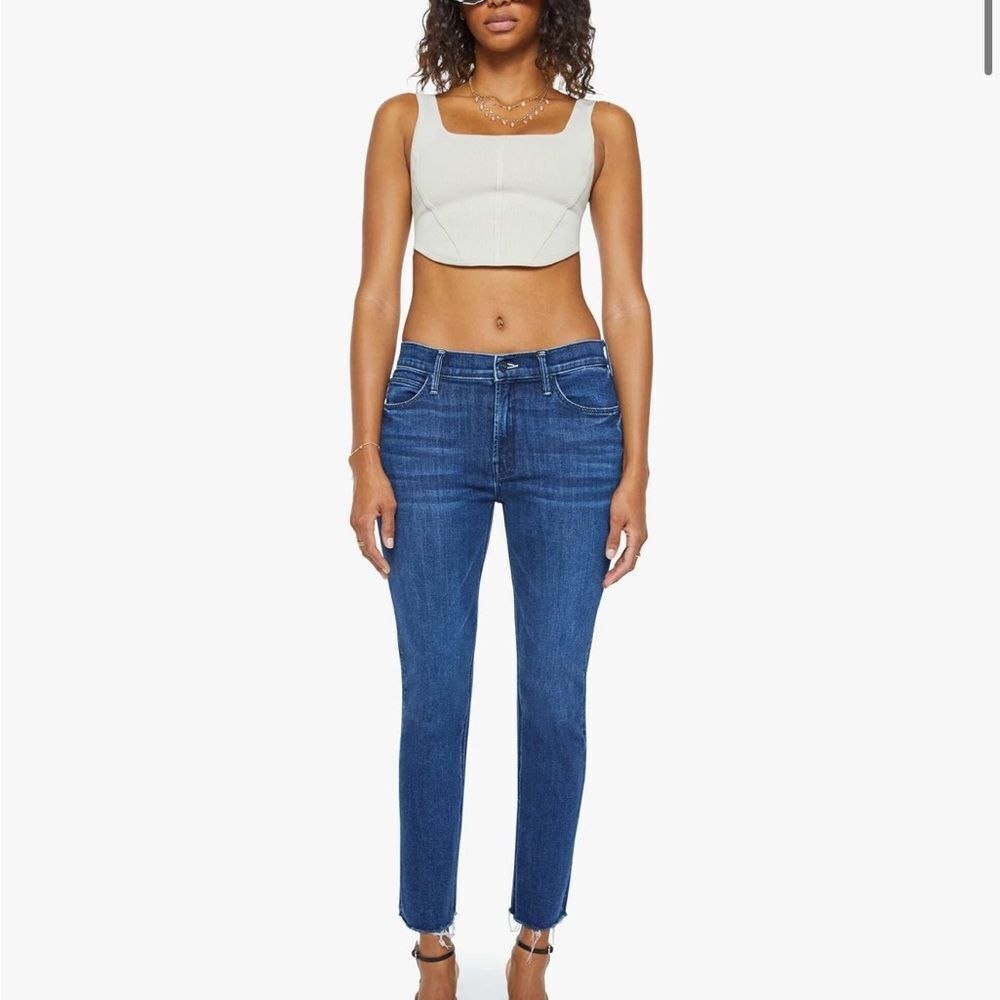 MOTHER The Mid Rise Dazzler Ankle Fray Jeans